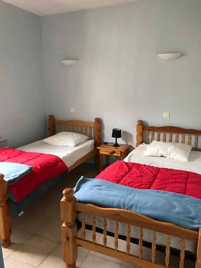 Complexe Des Oustalous Hotel Les Cabannes  Vakantiepark Les Cabannes (Ariege)