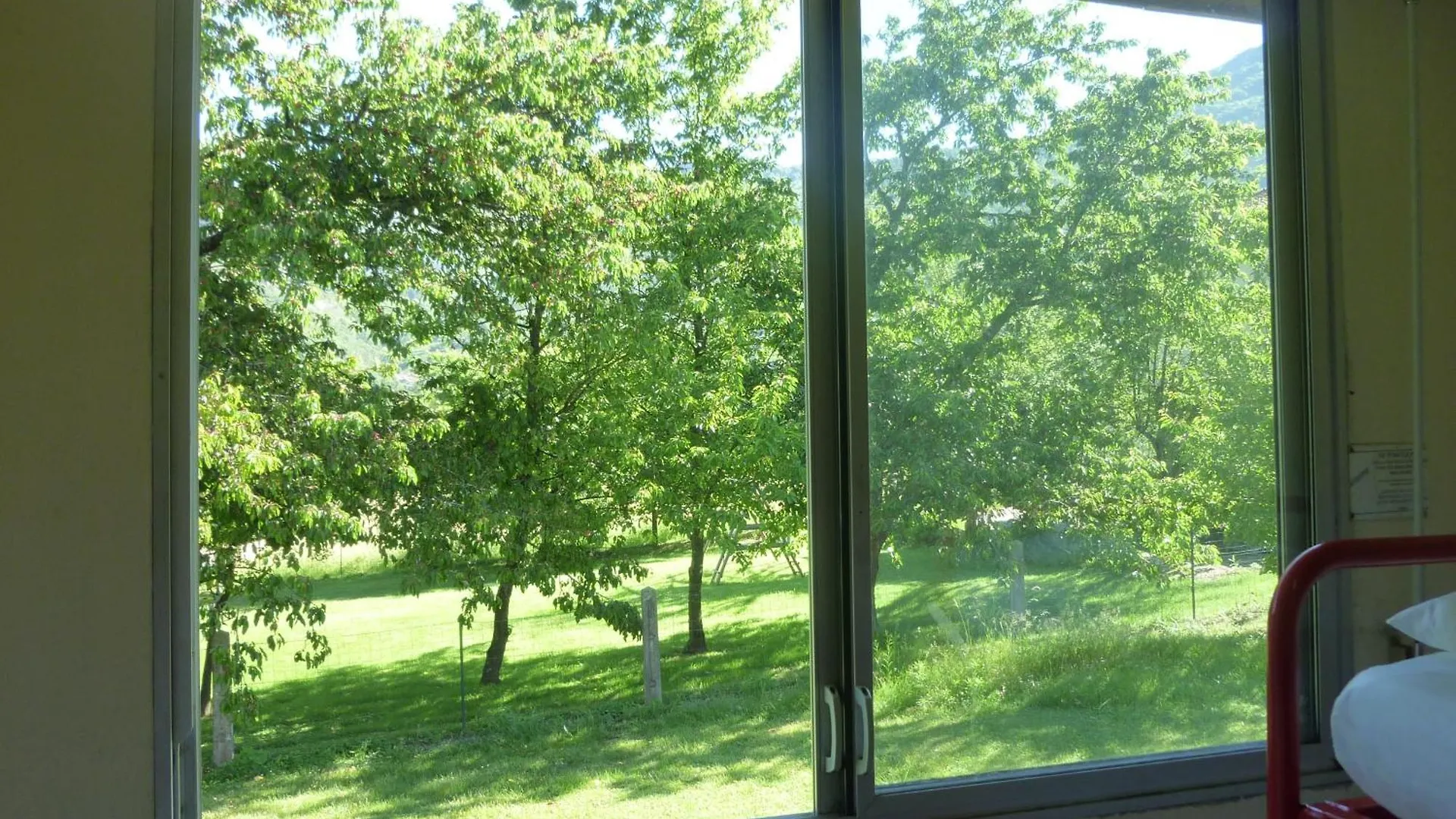 Complexe Des Oustalous Hotel Les Cabannes  0*, Les Cabannes (Ariege) Frankrijk